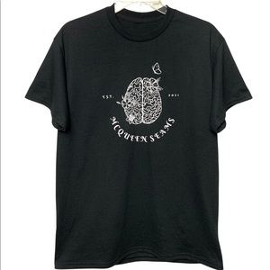 McQueen Seams Branded Tee Dry-blend